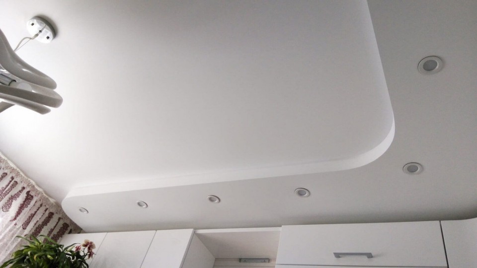 Заказать тканевый потолок descor в г. Вышний Волочёк